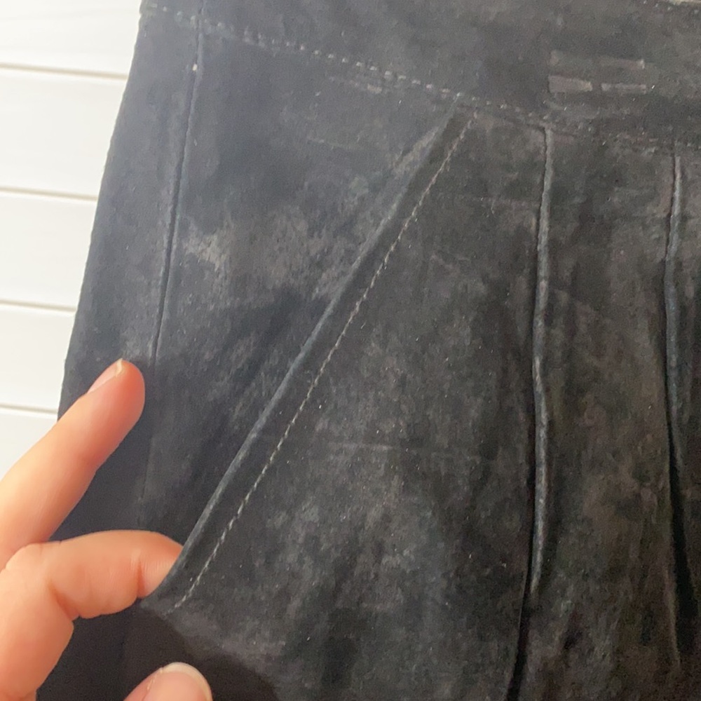Skirt - Picture 3 of 3